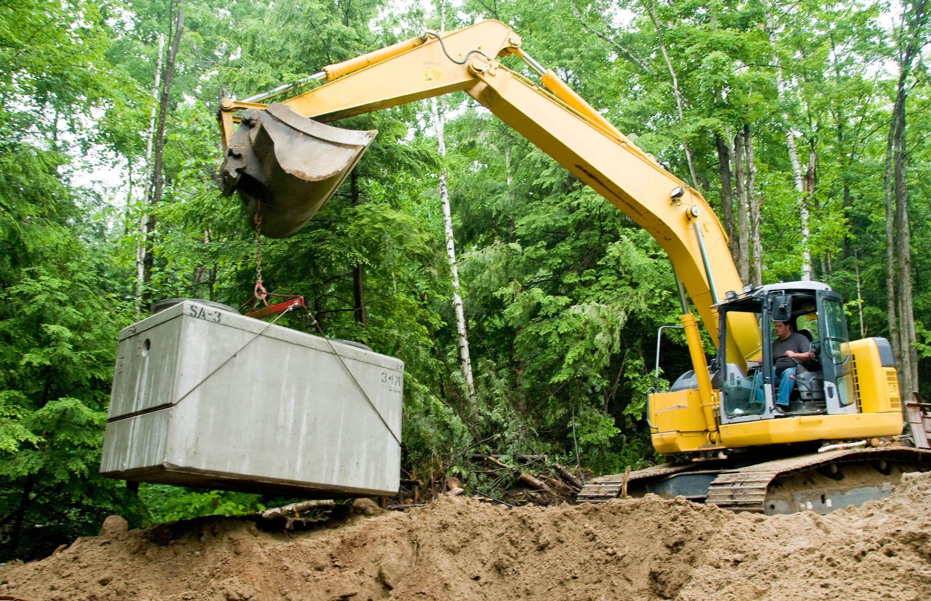 New tank installation, rural acreage — Duncan